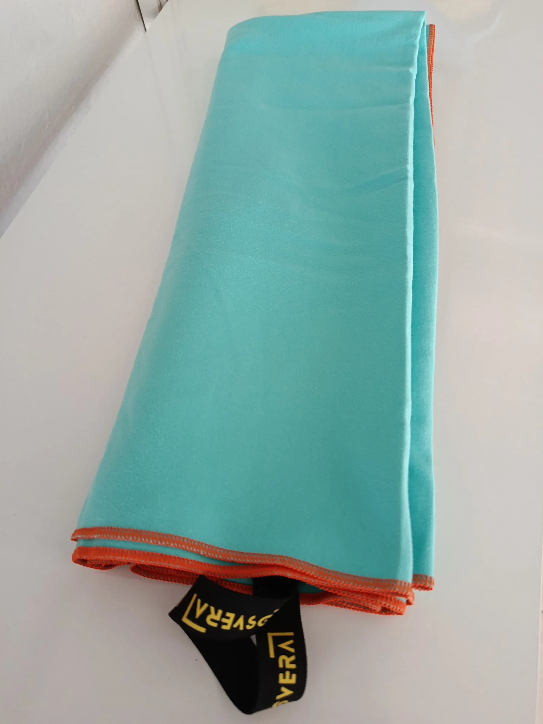 Mikrofiber sporcu havlusu
